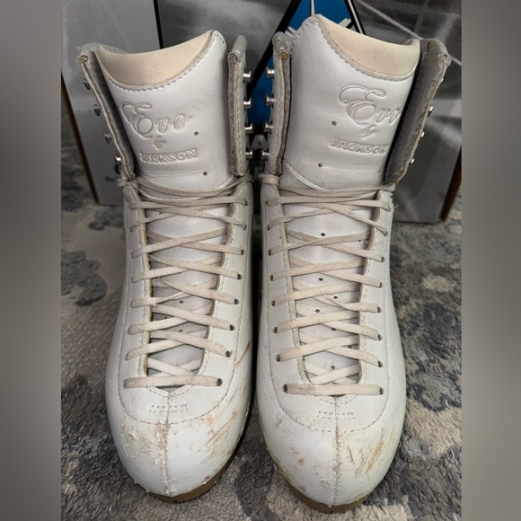 Jackson Ice Skates Evo Fusion Ladies 7 1/2 (9 3/4”) - Picture 2 of 9